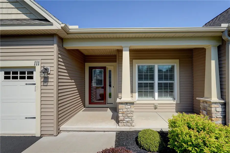 111 Golden Oaks Way, Rochester, NY 14624 - #2
