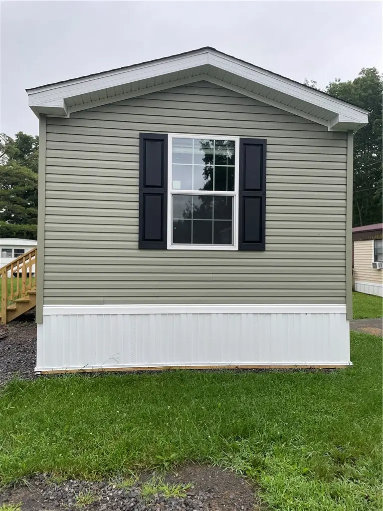 91 Third Street, Farmington, NY 14425 - #2