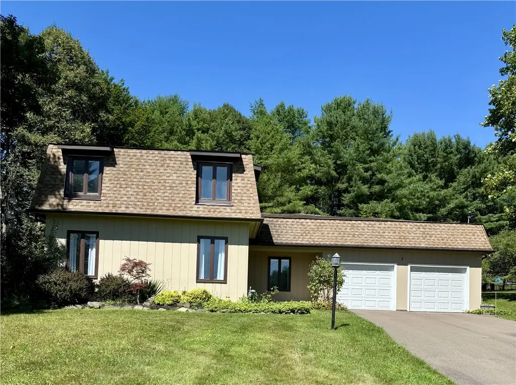 5 Ridgeway Circle, Painted Post, NY 14870 - #1