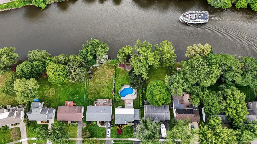22 Packet Boat Drive, Fairport, NY 14450 - #2