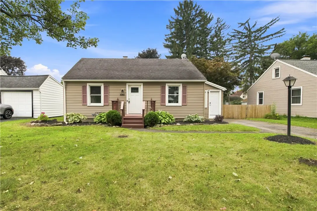 1061 Whitlock Road, Rochester, NY 14609 - #1