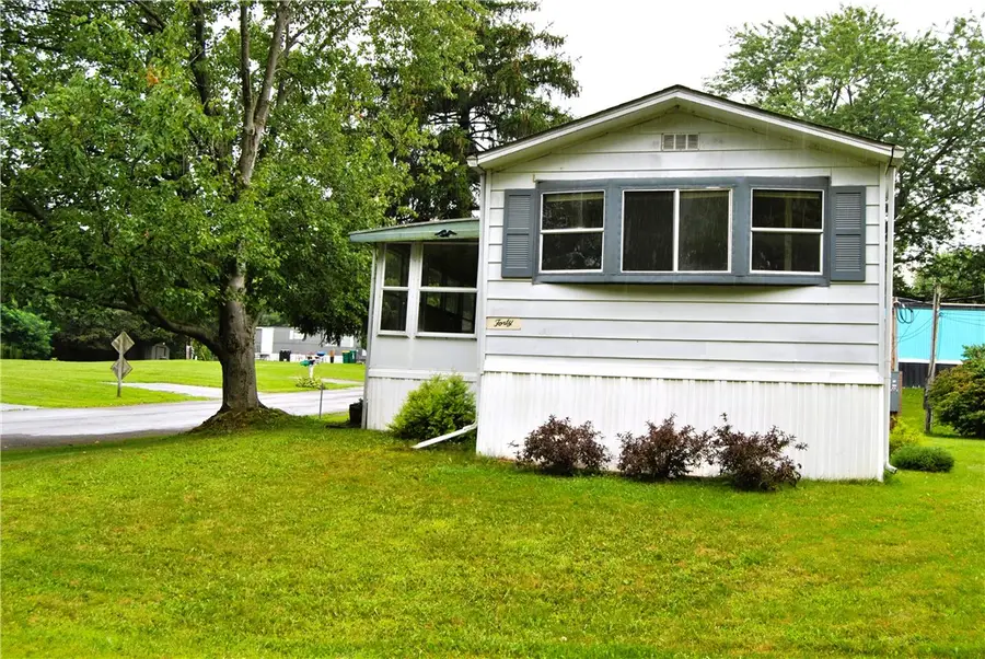 40 Parkview Drive, Avon, NY 14414 - #2