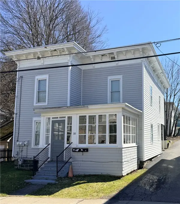 10 Reynolds Avenue, Oneonta, NY 13820