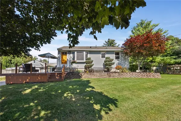 22 6th Avenue, Rochester, NY 14612