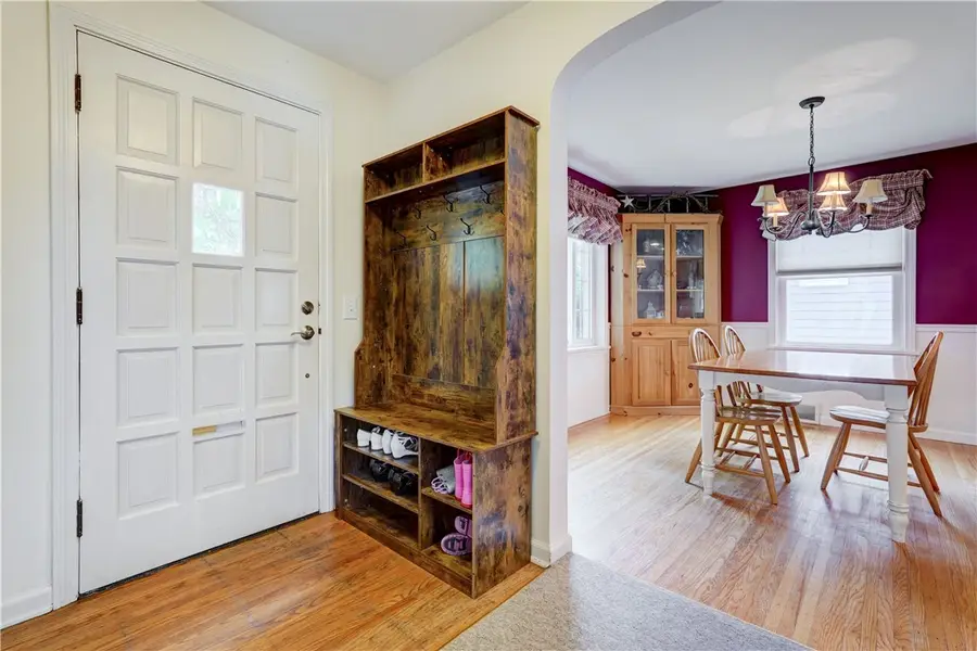 33 Catalpa Road, Rochester, NY 14617 - #2