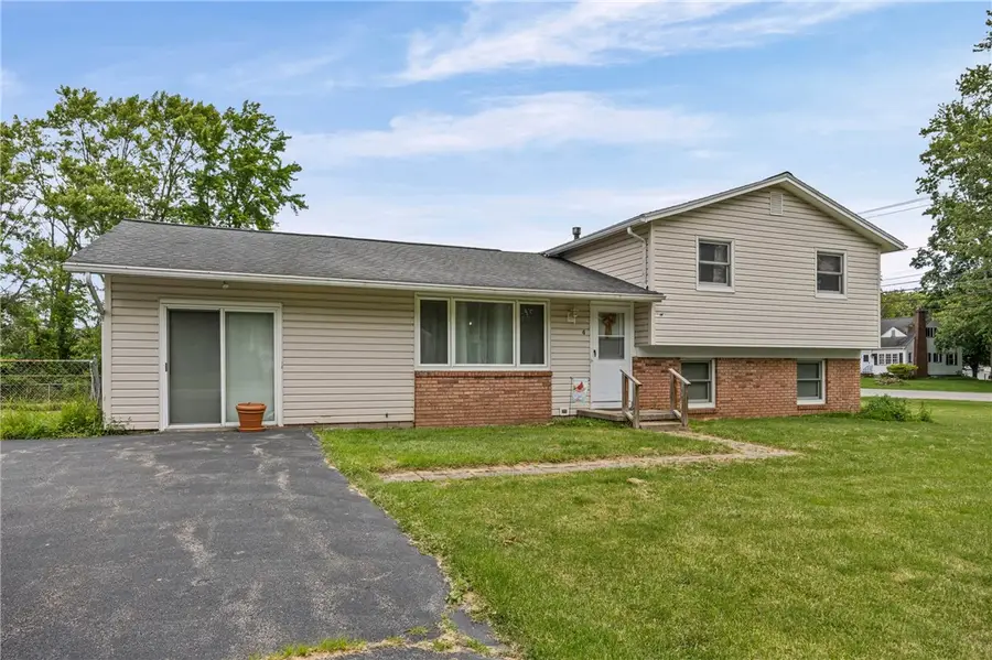 4 Mercury Drive, Rochester, NY 14624 - #2