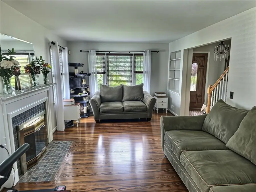 55 Glenmont Dr Drive, Irondequoit, NY 14617 - #3