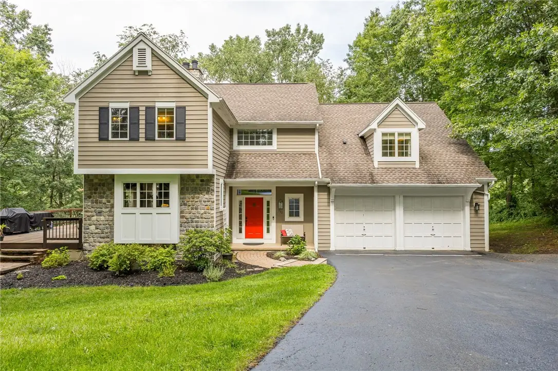 332 Thornebush Drive, Victor, NY 14564 - #1