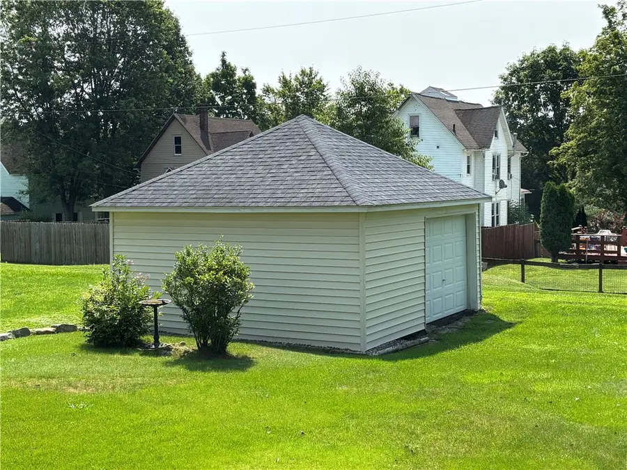 22 Hemlock Avenue, Kane, PA 16735 - #2