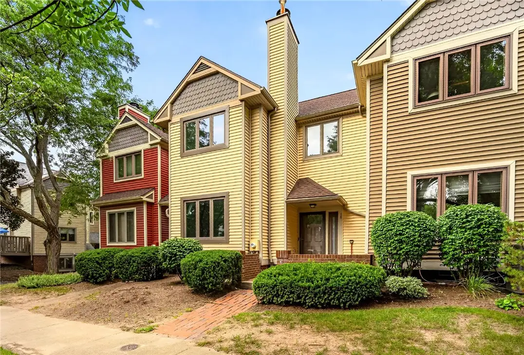 18 Cornhill Place, Rochester, NY 14608 - #1