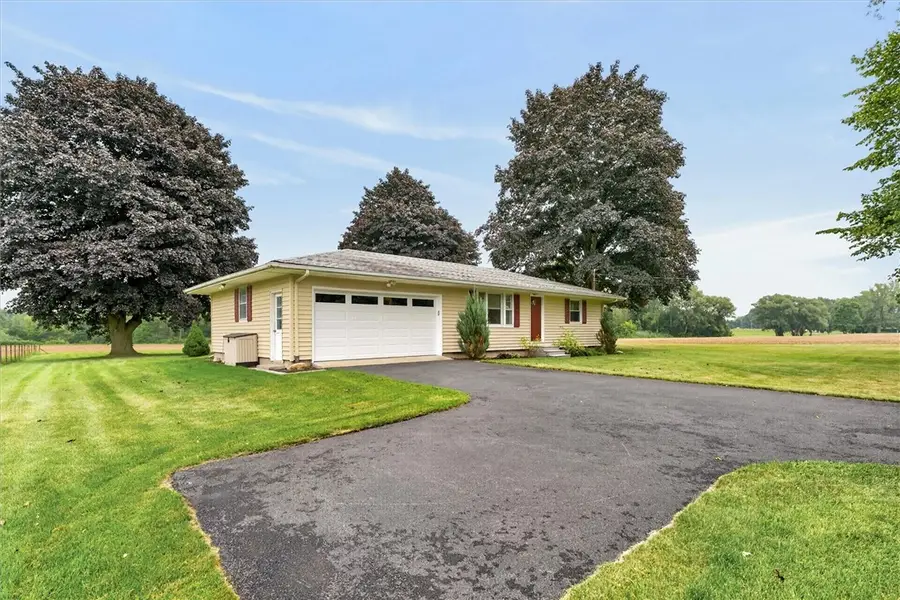 2173 Carter Road, Geneva, NY 14456 - #2