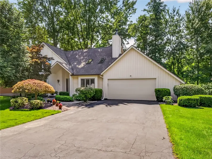180 Brush Creek Drive, Rochester, NY 14612 - #2