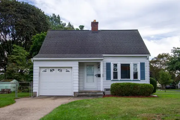 66 Woodside Lane, Rochester, NY 14616