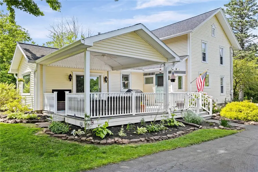 956 Willits Rd, Ontario, NY 14519 - #2