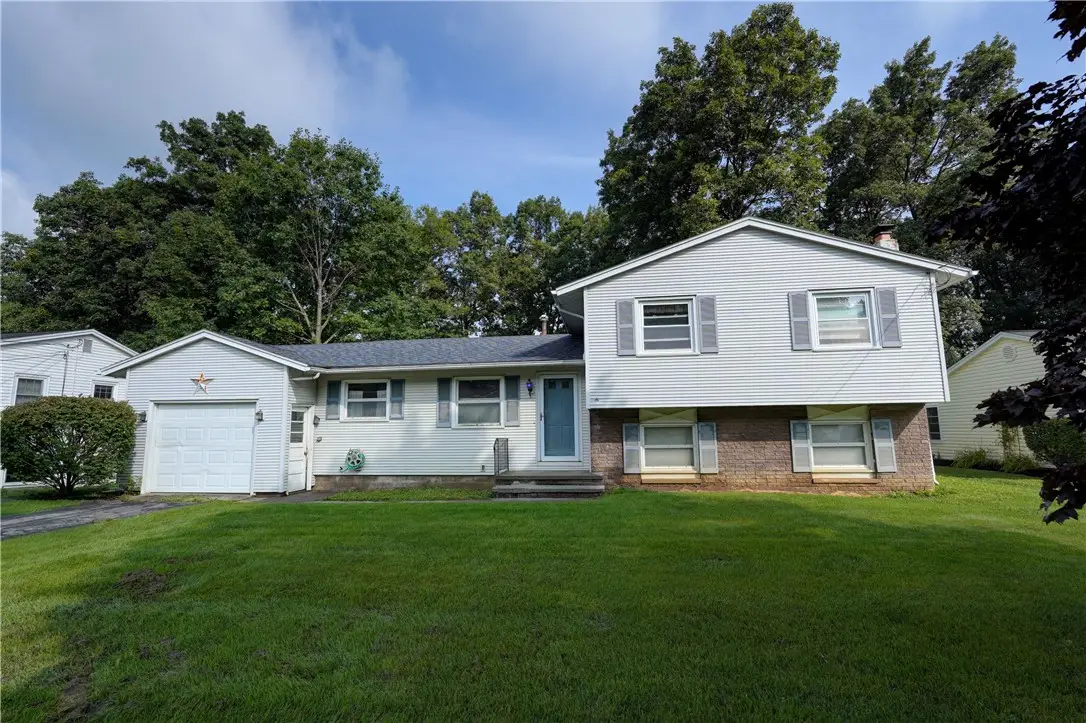 118 Holiday Lane, Canandaigua, NY 14424 - #1
