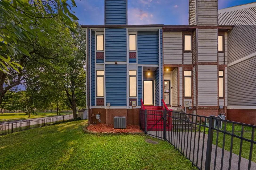 124 Adams Street, Rochester, NY 14619 - #1