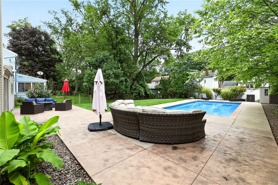 106 Stonehenge Road, Rochester, NY 14609 - #3