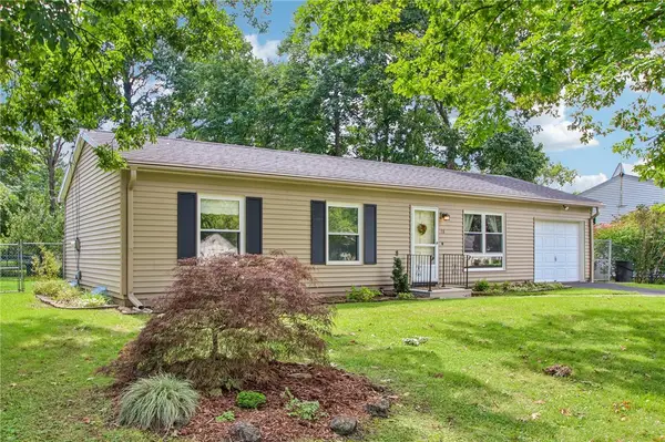 18 Ambassador Drive, Victor, NY 14564