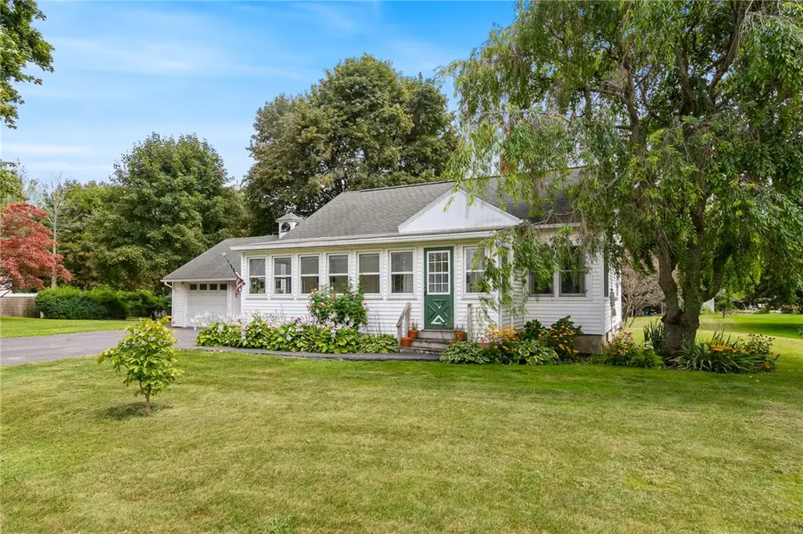 4312 Ridge Road, Williamson, NY 14589 - #2