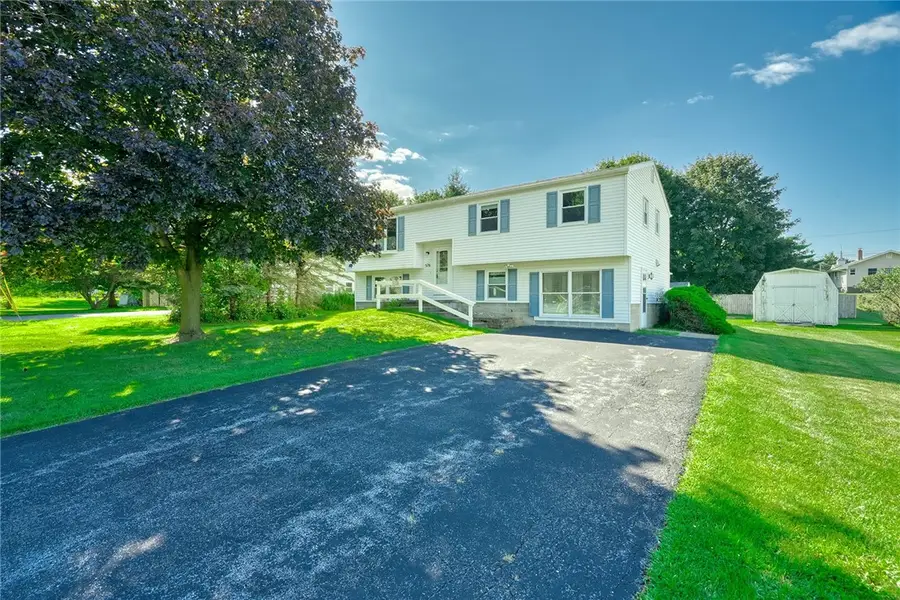 576 Grace Avenue, Newark, NY 14513 - #2