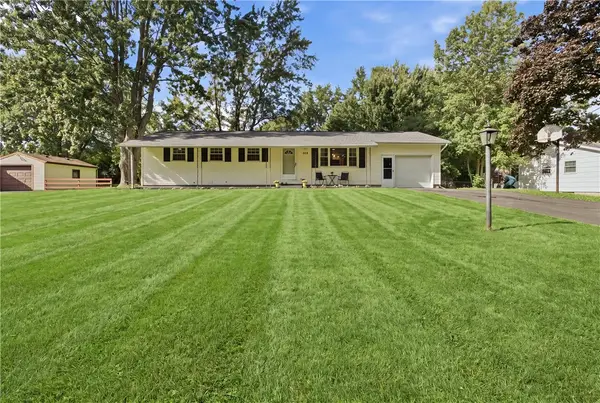 128 Lalanne Road, Rochester, NY 14623