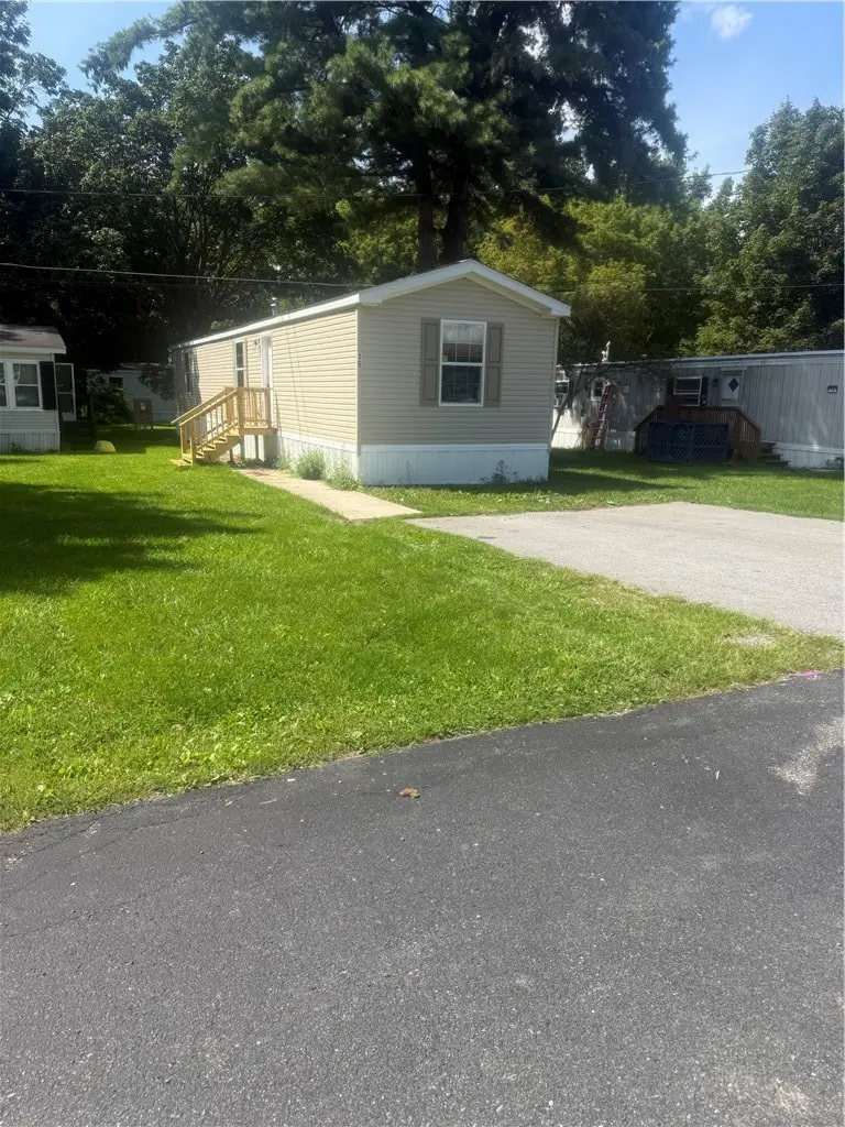 16 Tajmahal Park, Avon, NY 14414 - #1