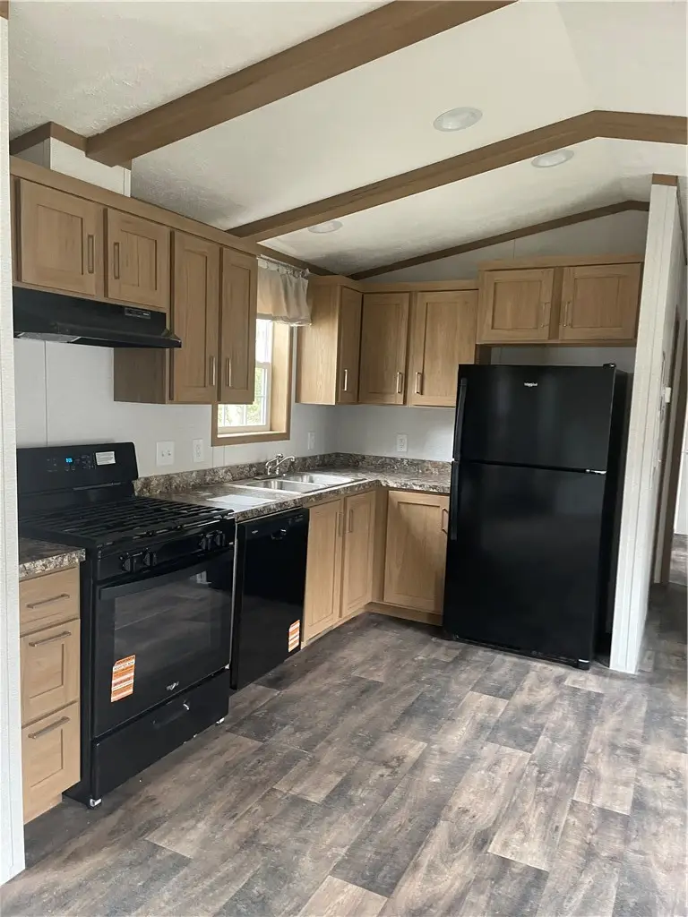 405 Lakeshore Drive #12, Canandaigua, NY 14424 - #3