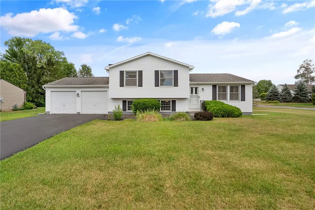 9472 Bygone Drive, Brewerton, NY 13029 - #1