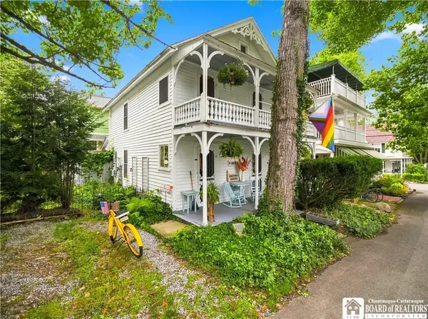 20 Center Avenue, Chautauqua, NY 14722