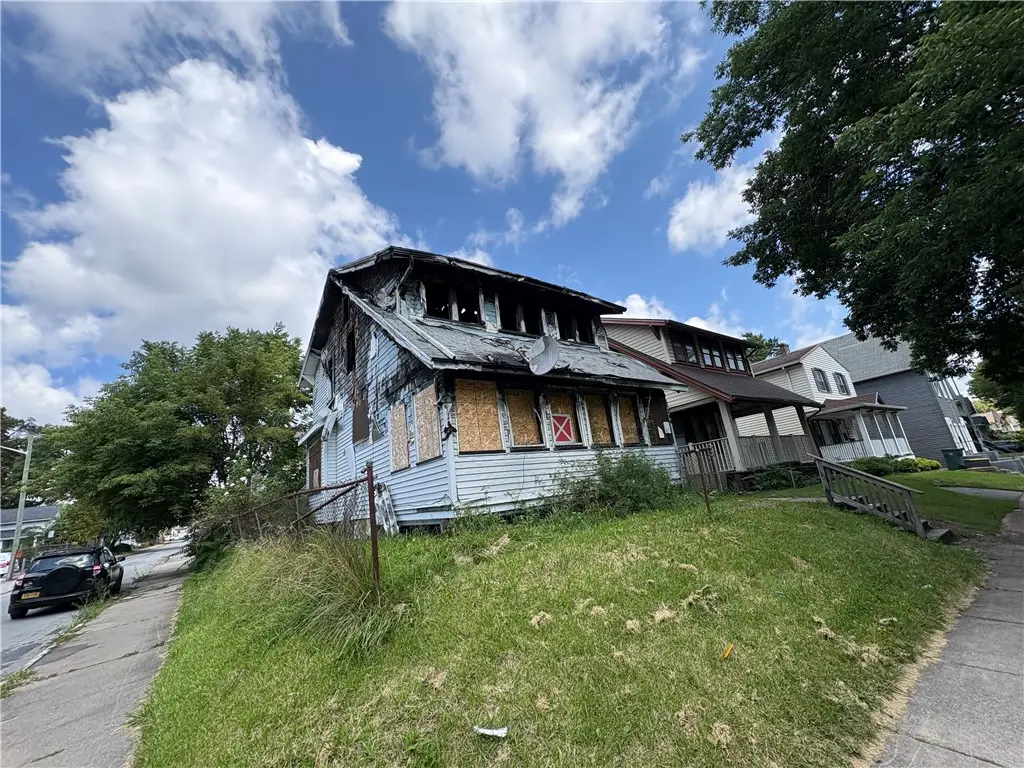 294 Lexington Avenue, Rochester, NY 14613 - #1