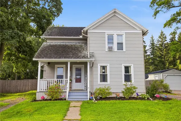10 Exchange Street, Le Roy, NY 14482