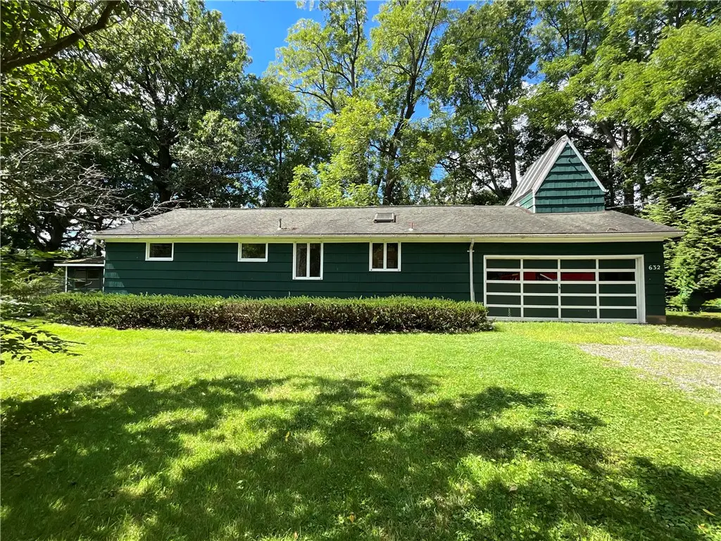 632 Shore Drive, West Henrietta, NY 14586 - #1
