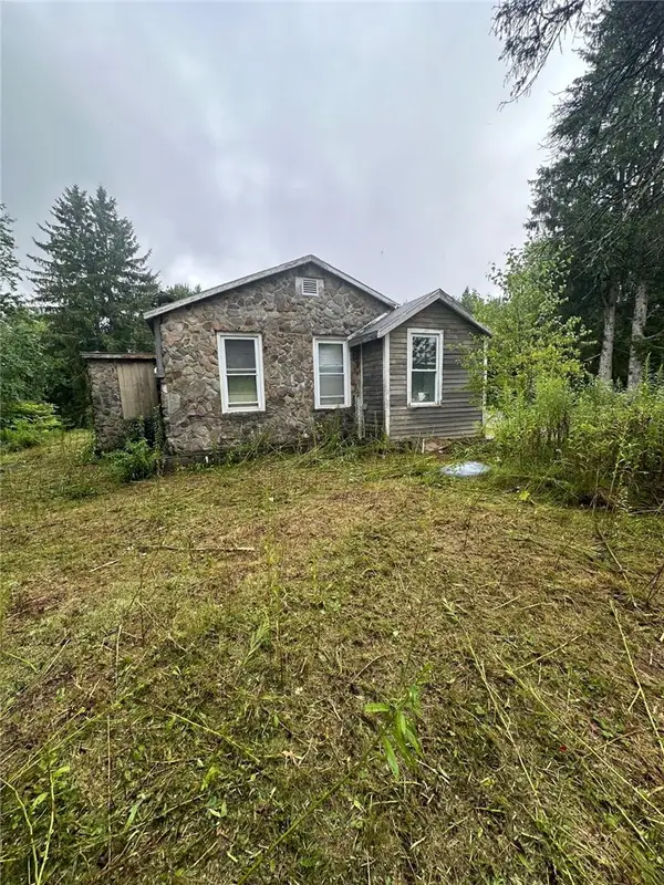 428 Old Road, , NY 12052