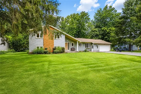 105 Merryhill Drive, Rochester, NY 14625