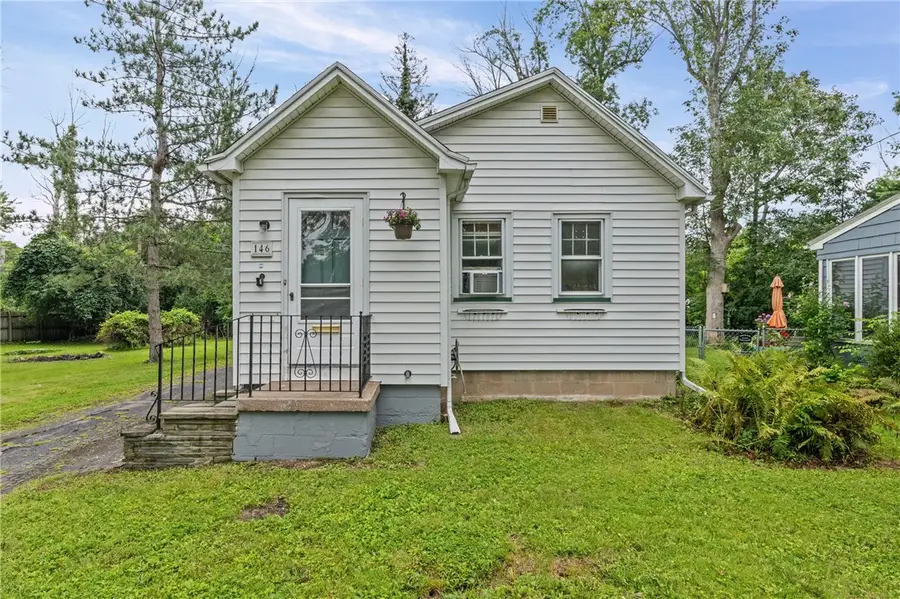 146 Cobb Terrace, Rochester, NY 14620 - #2