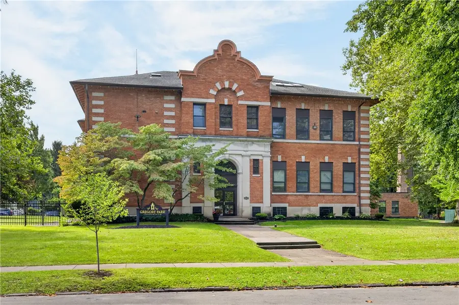 1 Gregory Park, Rochester, NY 14620 - #2