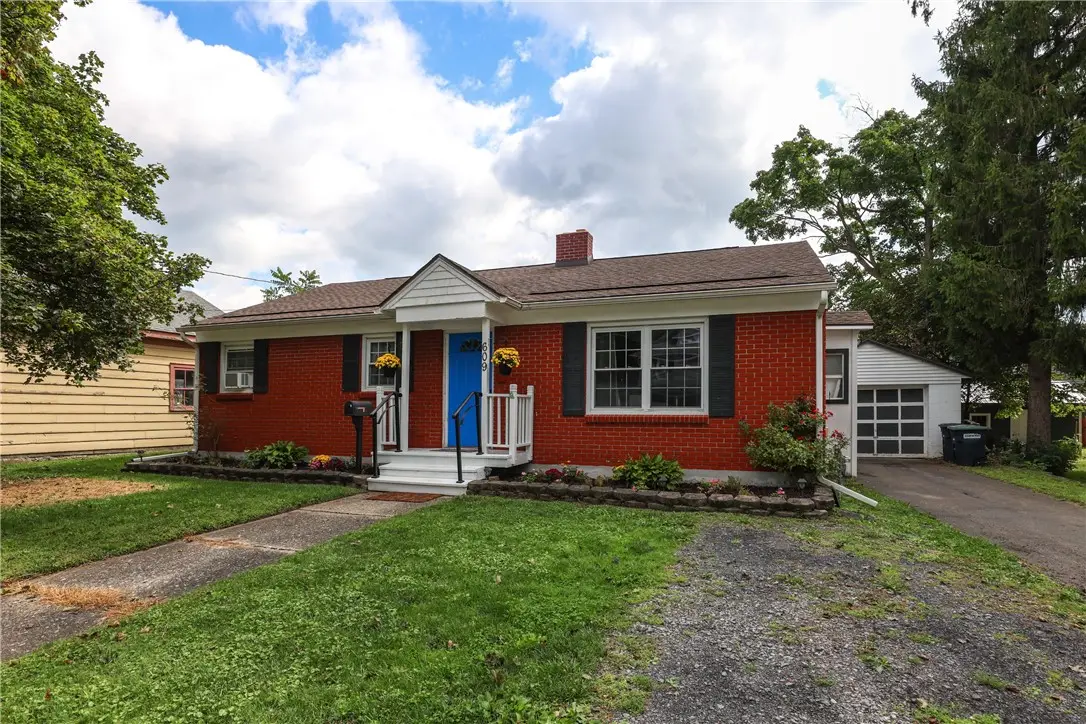 609 Center Street, Horseheads, NY 14845 - #1