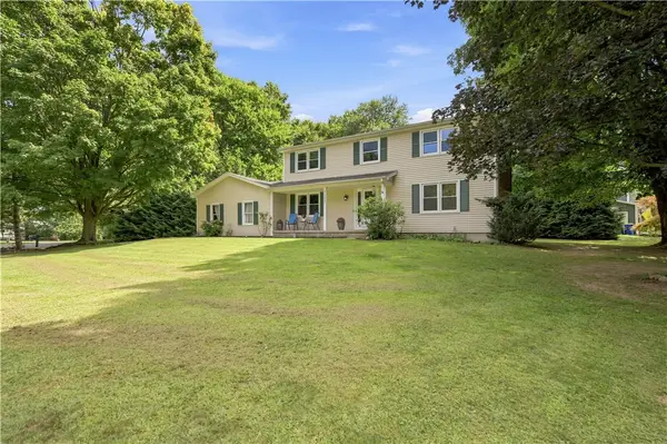 1107 Nestwood Lane, Webster, NY 14580