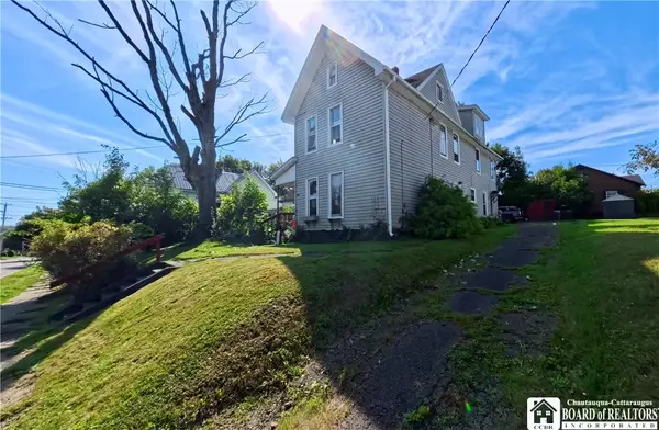 1021 Newland Avenue, Jamestown, NY 14701