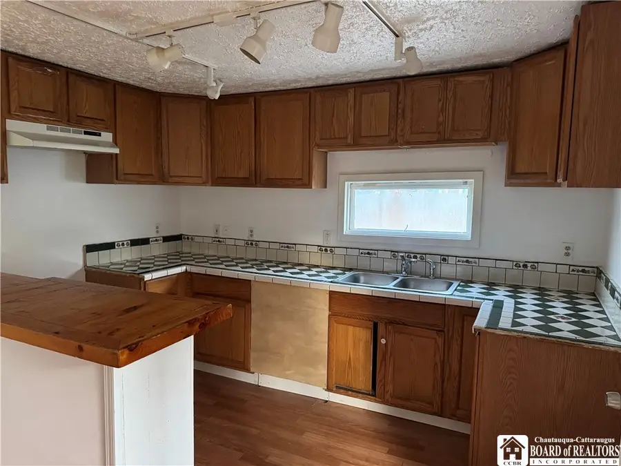 230 Forest Avenue, Jamestown, NY 14701 - #2
