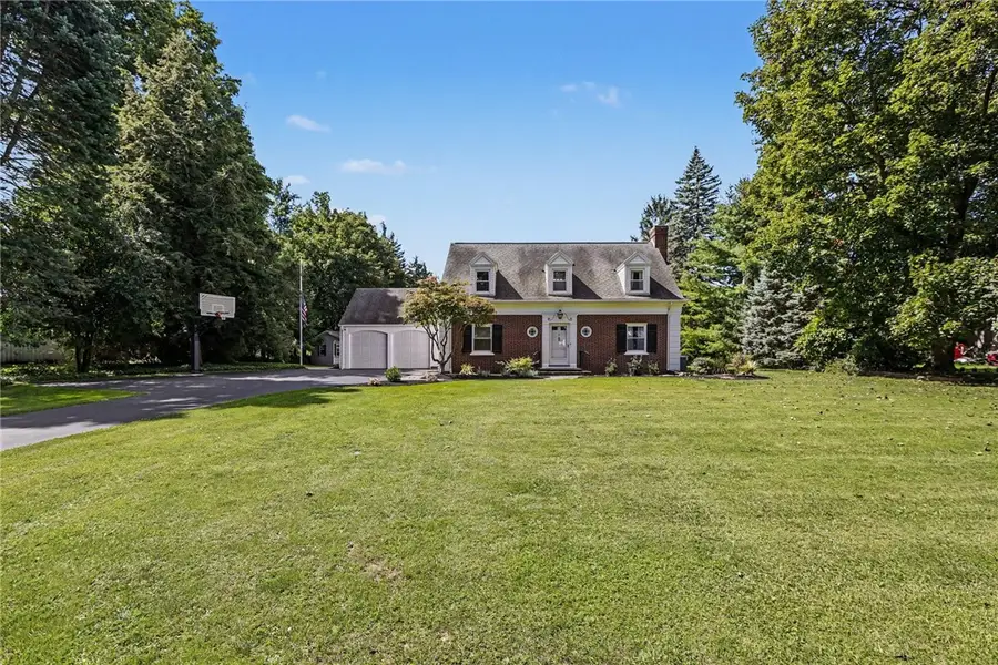 3 Livingston Street, Honeoye Falls, NY 14472 - #2