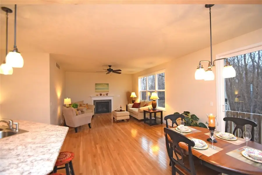 2016 Mae's Landing, Canandaigua, NY 14424 - #3
