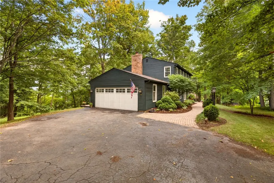 148 Bent Oak, Fairport, NY 14450 - #3