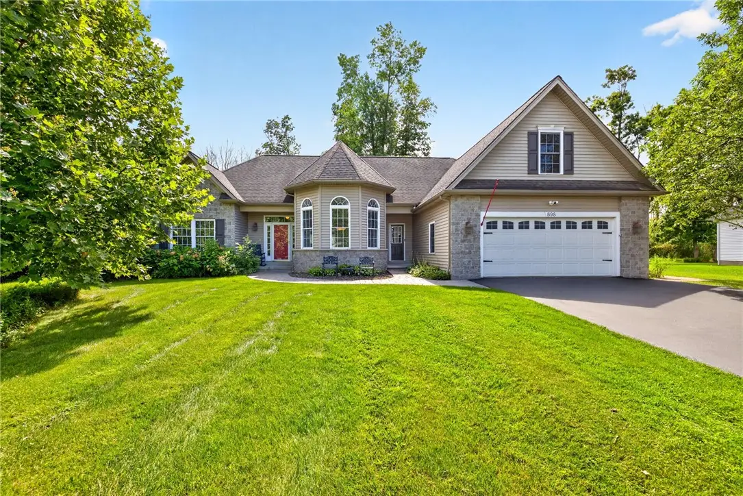 898 Lothario Circle, Webster, NY 14580 - #1