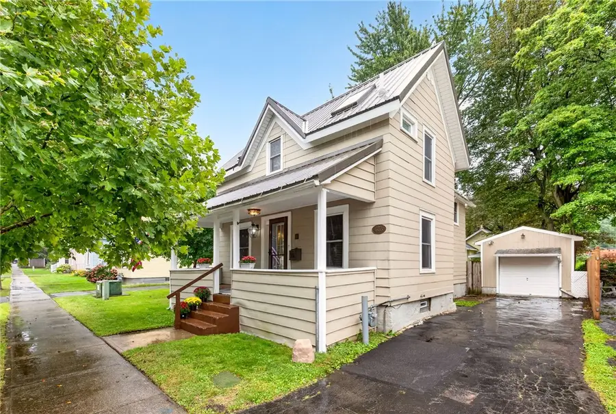 15 George Street, Fairport, NY 14450 - #2
