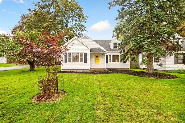 129 Shorewood Drive, Rochester, NY 14617
