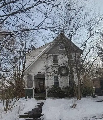 17 Ogden Street, Walton, NY 13856