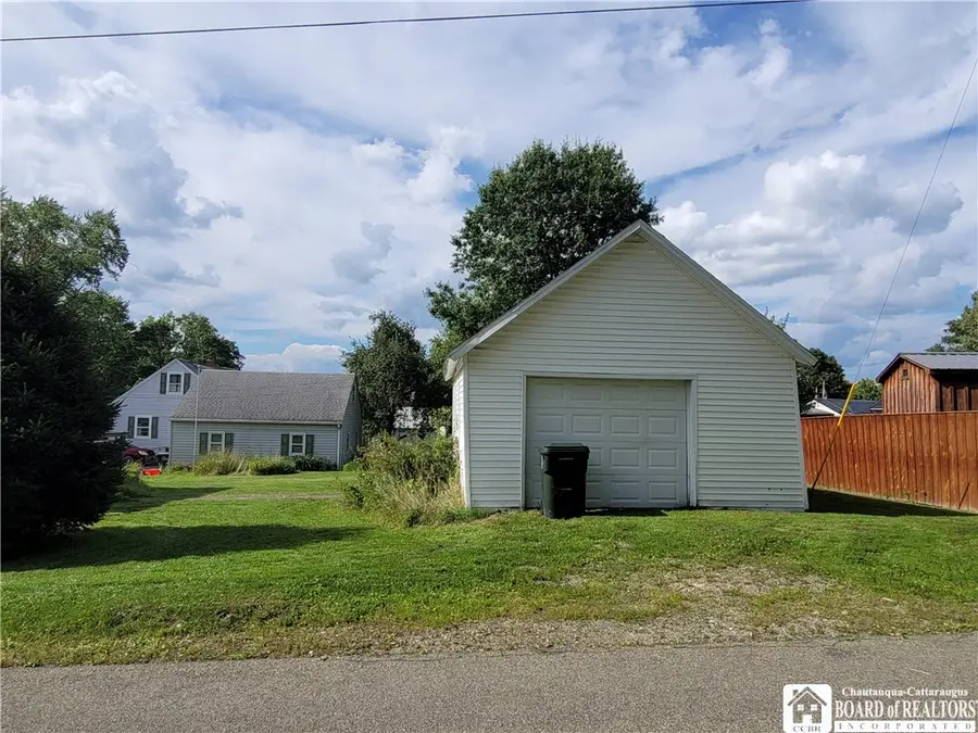 79 Elam Avenue, Jamestown, NY 14701 - #2