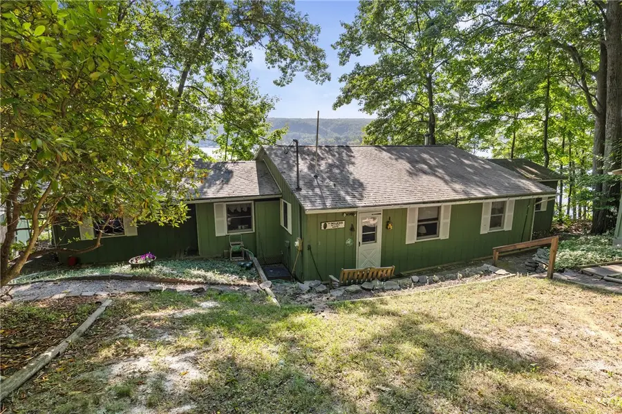 10753 E Bluff Dr, Penn Yan, NY 14527 - #3