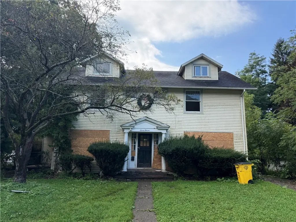 711 W Clinton Street, Elmira, NY 14905 - #1